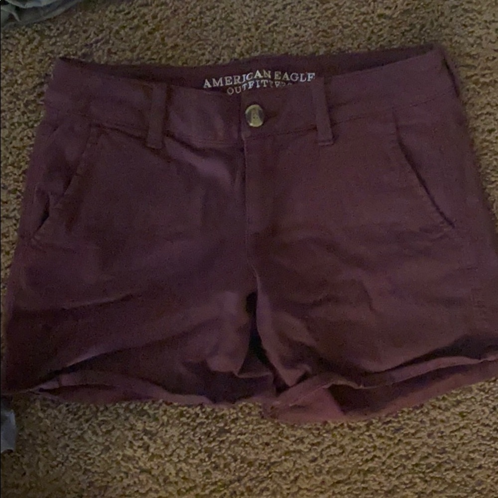 American Eagle shorts size 6.